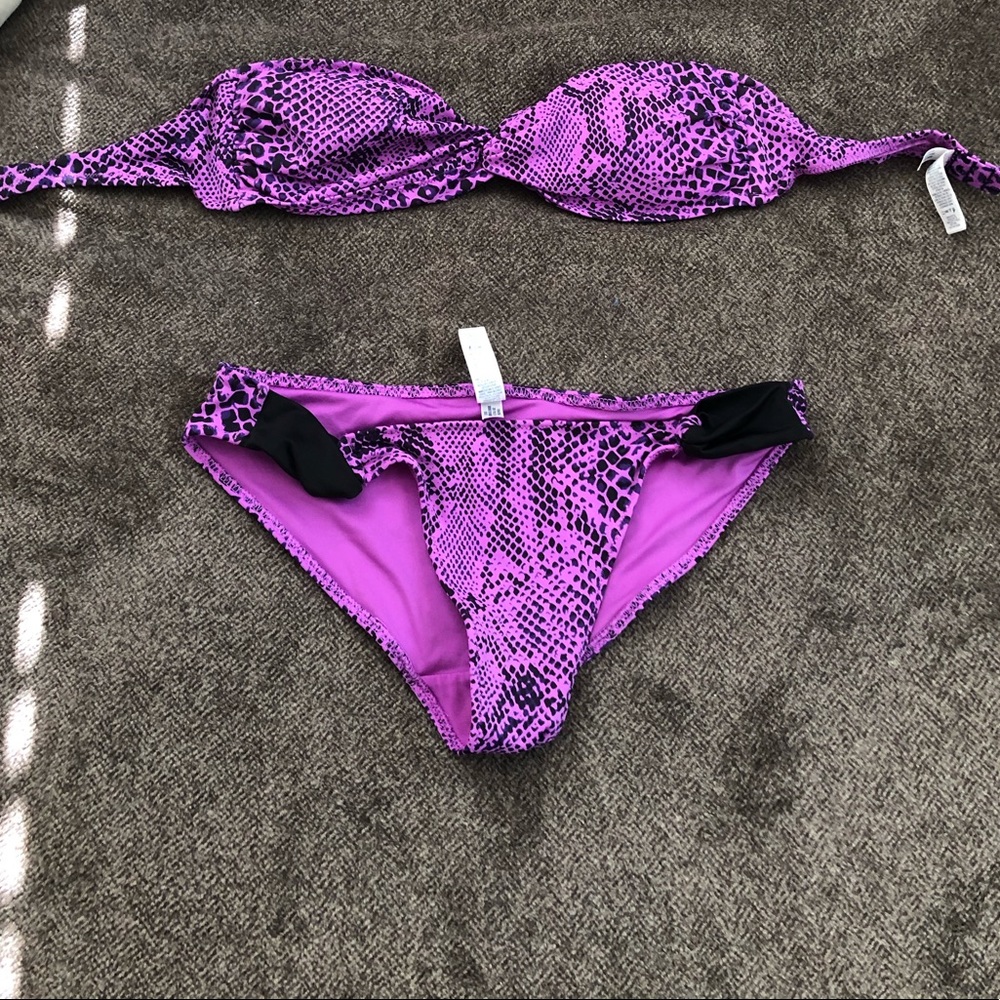 VS Pink bandeau bikini